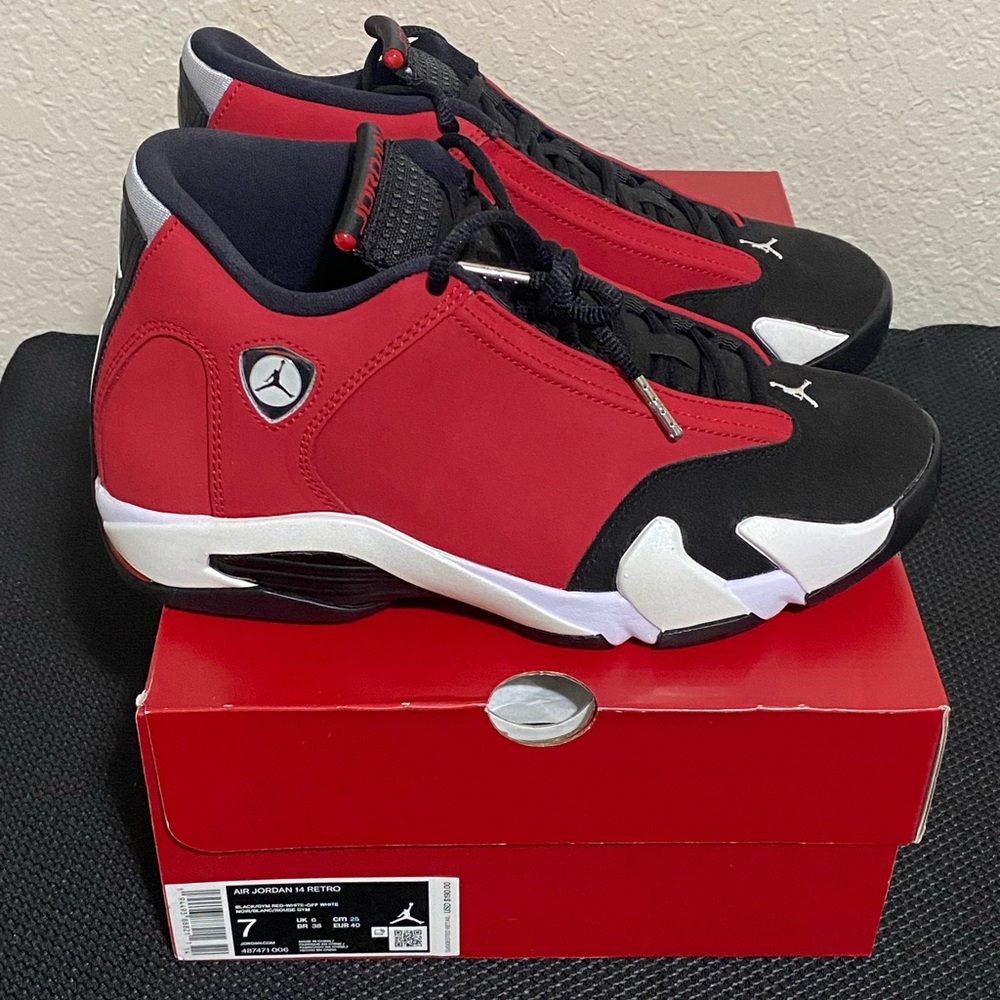 Mens Jordan 14 Retro Gym Red Toro sz 7